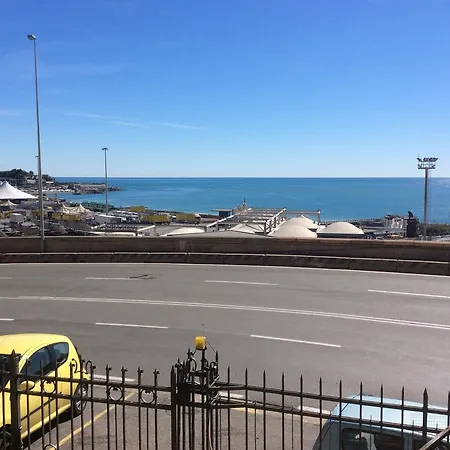 Fiera Del Mare 2* ג'נובה