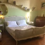 Fiera Del Mare Bed & Breakfast 2*