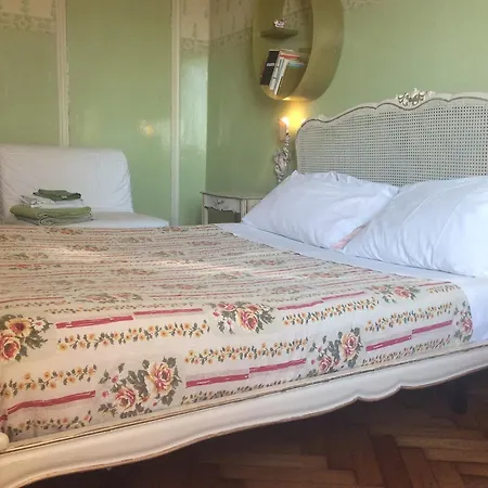 Bed & Breakfast Fiera Del Mare 2*